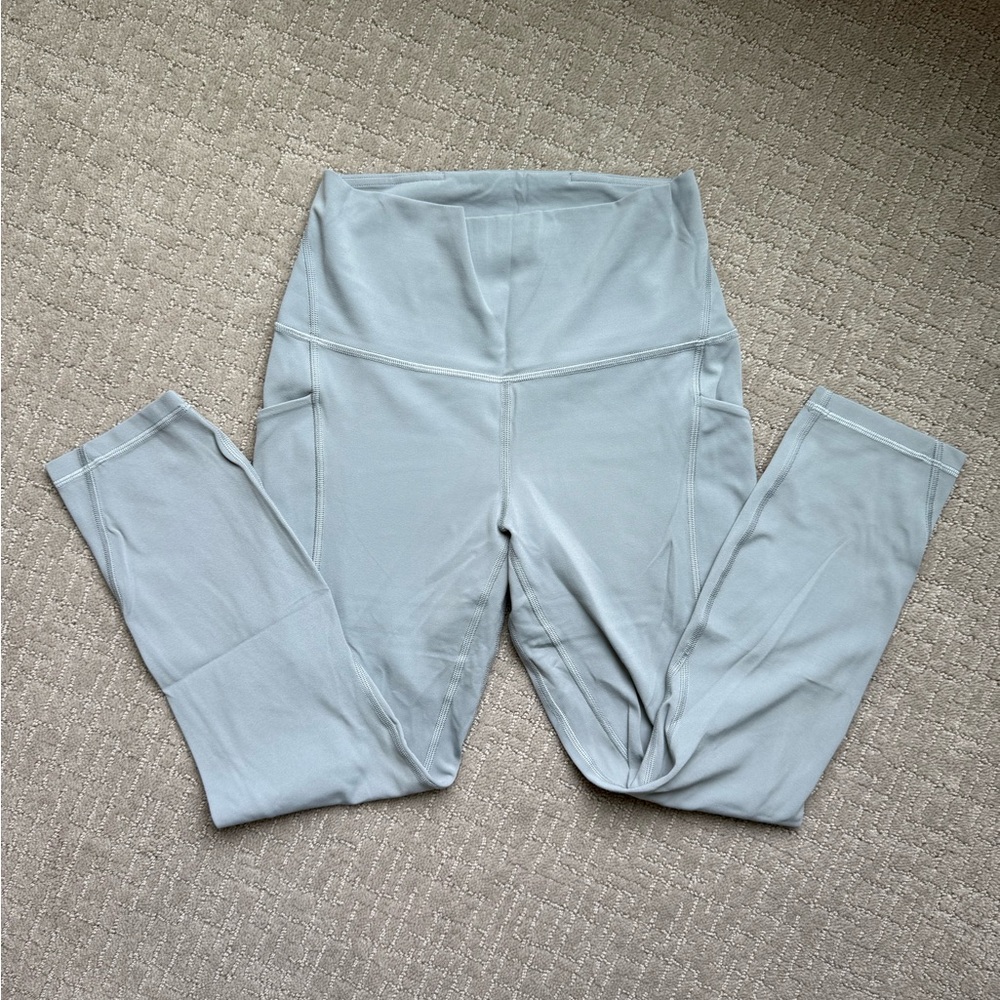 Align HR Crop 23” w/Pockets - Light Gray